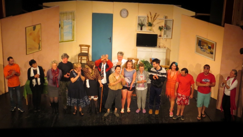 Izvedba predstave <em>Samo nas kupus kože spasiti</em>, Dubrovnik 2014.