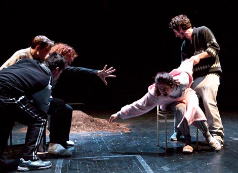 HKD Teatar, Rijeka: Oliver Frljić, Aleksandra Zec, red. Oliver Frljić