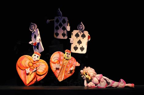 Gradsko kazalište lutaka Rijeka: Lewis Carroll, Alisu u zemlji čuda, red. Zoran Mužić