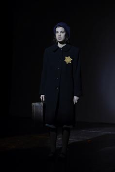 Gradsko kazalište Trešnja, Zagreb: Jakov Sedlar (prema knjizi Dnevnik Ane Frank), Ana Frank, red. Jakov Sedlar