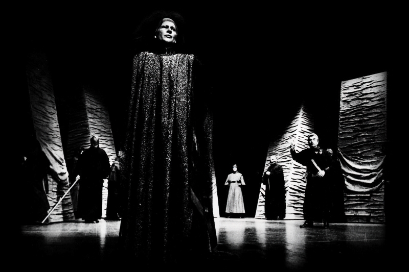 HNK Split: Tonči Petrasov Marasović, <em>Antigona kraljica u Tebi</em>, red. Vlatko Perković, 1981.