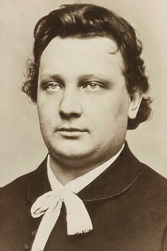 Arnošt Grund (Prag, 31. siječnja 1866. – Zagreb, 2. veljače 1929.) hrvatski kazališni i filmski glumac, redatelj i scenarist. Bio je veliki zabavljač hrvatske kazališne scene ali i amaterske pozornice zagrebačke besede