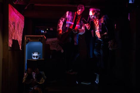 Eurokaz, Zagreb: Bife Titanik, prema pripovijetki Bife Titanik Ive Andrića, raspravi Strah i drhtanje Sørena Kierkegaarda, romanu Ljubavnik u Bolzanu Sándora Máraia, red. Branko Brezovec