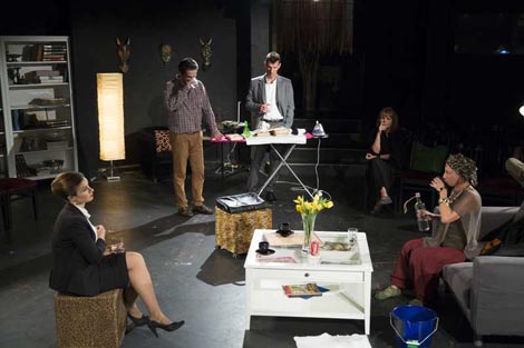 Hrvatsko narodno kazalište u Varaždinu: Yasmina Reza, Bog masakra, red. Lea Anastazija Fleger, foto: Droolia