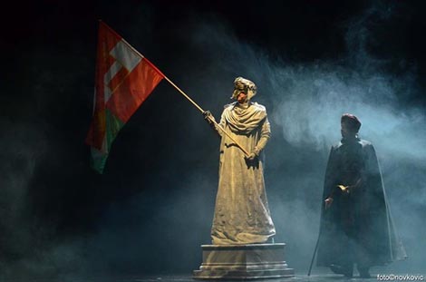 Zagrebačko gradsko kazalište Komedija, Zagreb: Darko Domitrović – Miro Gavran, Byron, dir. Dinko Appelt, red. Ivana Čoh