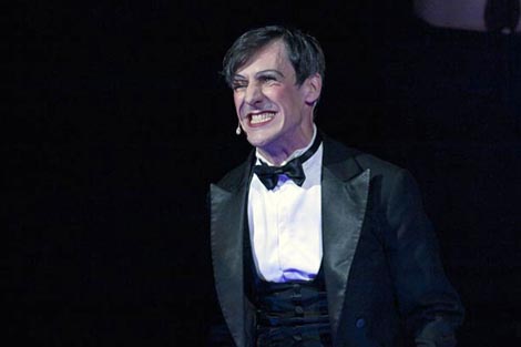 Zagrebačko gradsko kazalište komedija: Joe Masteroff / Fred Ebb / John Kander, Cabaret, red. Dora Ruždjak Podolski, dir. Dinko Appelt