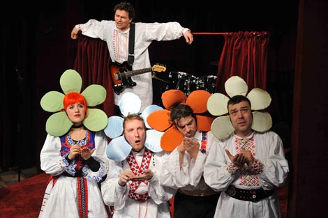 Noćna scena Satiričkog kazališta Kerempuh, Zagreb: Cabaret Chishche Lishche, red. Chishche Lishche