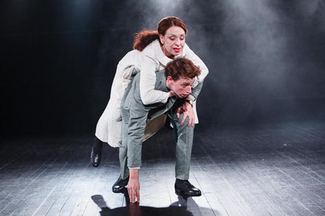 Zagrebačko kazalište mladih: Thomas Mann, Čarobni brijeg, red. Janusz Kica 