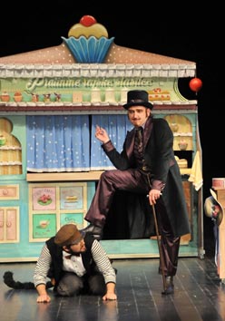 Dječje kazalište Branka Mihaljevića, Osijek, Gradsko kazalište Joza Ivakić, Vinkovci: Kristina Gavran, Čarobni kolač, red. Frana Marija Vranković