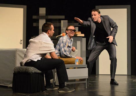 Gradsko kazalište Zorin dom, Karlovac: Luigi Lunari, Čekaonica d.o.o., red. Ivana Peroš