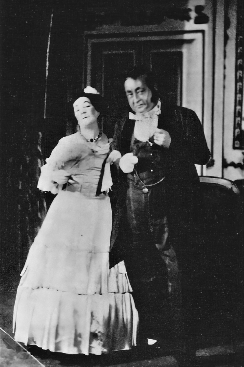 Milica Mihičić i Stjepan Bojničić u Freudenreichovoj <em>Crnoj kraljici</em>, Malo kazalište, 1925.