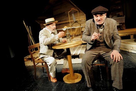 Kazalište Virovitica, Gradsko kazalište Joza Ivakić, Vinkovci: Tit Makcije Plaut, Ćup, red. Renata Carola Gatica, foto: www.kazalistevirovitica.hr