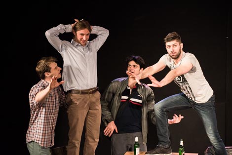 Altteatar, Sarajevo: Anthony McCarten & Stephen Sinclair, Dame biraju, red. Admir Glamočak