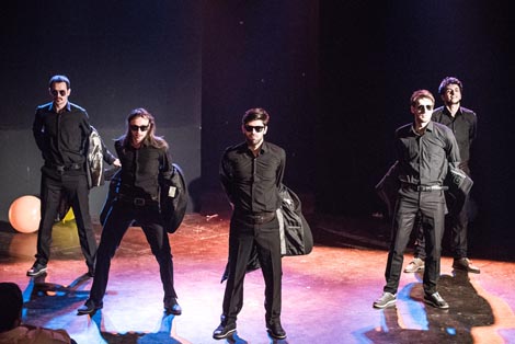 Altteatar, Sarajevo: Anthony McCarten & Stephen Sinclair, Dame biraju, red. Admir Glamočak