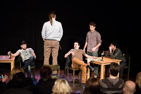 Altteatar, Sarajevo: Anthony McCarten & Stephen Sinclair, Dame biraju, red. Admir Glamočak