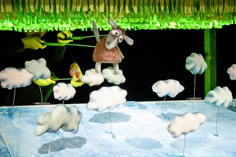 Dječje kazalište Branka Mihaljevića u Osijeku: Silvija Šesto, Deveta ovčica, red. Ljudmila Fedorova