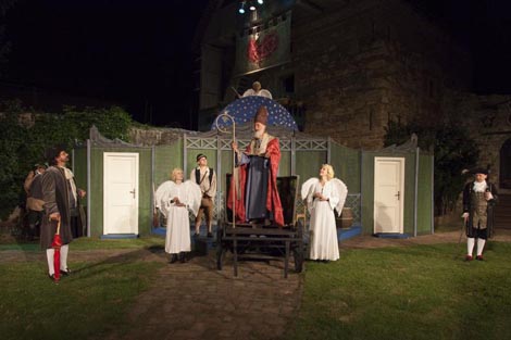 Glumačka družina Histrion, Zagreb: Tituš Brezovački, Diogeneš, red. Zlatko Vitez