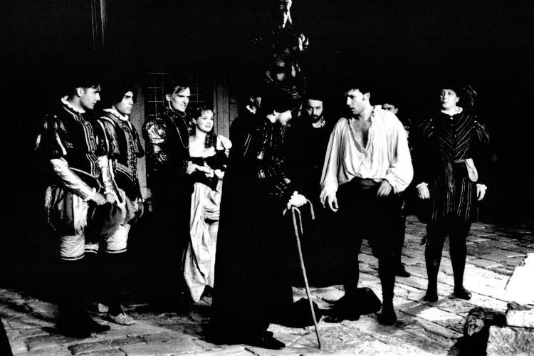 Marin Držić, <em>Dundo Maroje</em>, red. Krešimir Dolenčić, GDK Gavella/DLJI, Gundulićeva poljana, 1995.