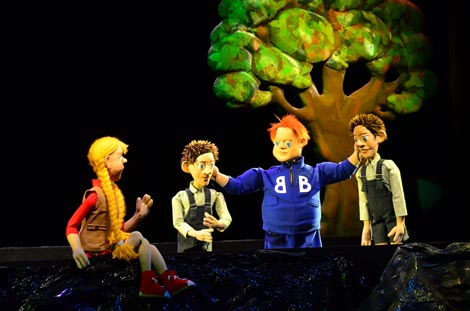 Zagrebačko kazalište lutaka: Hrvoje Hitrec, Eko Eko, red. Neven Hitrec