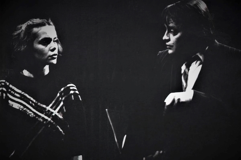 Anja Šovagović i Drago Meštrović, Dramsko kazalište Gavella: <em>Kreontova Antigona</em>, red. Damir Mađarić, 1983.