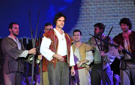 Zagrebačko gradsko kazalište Komedija: Ivica Krajač – Karlo Metikoš – Miljenko Prohaska, Gubec-beg, dir. Veseljko Barešić, red. Vlado Štefančić, foto: © Novković