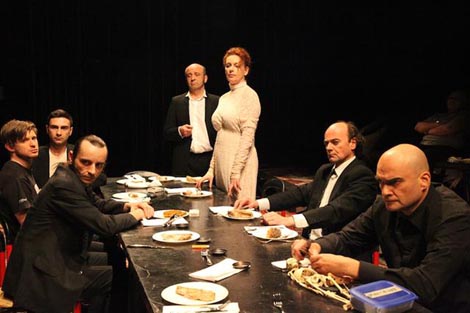 Zagrebačko kazalište mladih: William Shakespeare, Hamlet, red. Oliver Frljić