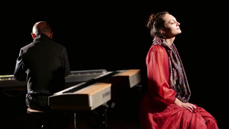 Umjetnička organizacija Gllugl, Varaždin: Milan Ogrizović, Hasanaginica, red. Tamara Kučinović i ansambl predstave