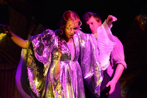 Gradsko kazalište Žar ptica, Zagreb: Marijana Nola (prema istoimenoj engleskoj bajci Josepha Jacobsa), Janko i čarobni grah, red. Helena Petković, foto: © Novković