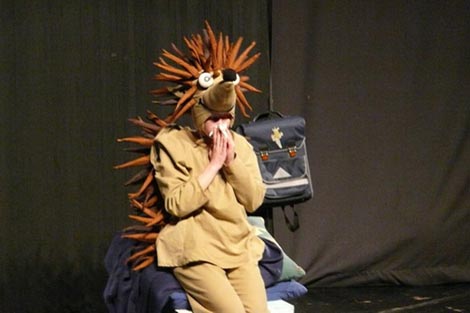 Dramski studio Dada Kazališne družine Pinklec, Čakovec: Marta Viduka i Sven Pal, Kako je Ješko pobijedio prehladu, red. Davor Dokleja