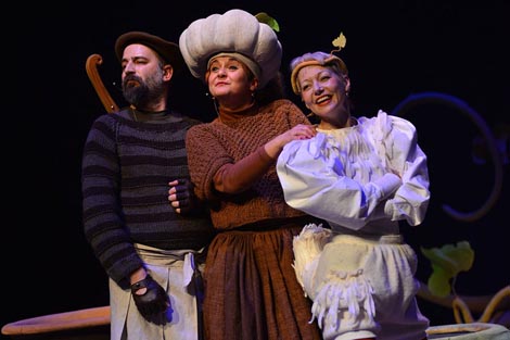 Kazalište lutaka Zadar: Helen Cooper – Ana Prolić, Juha od bundeve, reg. Ana Prolić