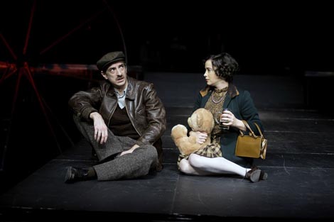 Pozorište Atelje 212, Beograd, Ödön von Horváth, Kazimir i Karolina, red. Snežana Trišić