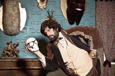 Satiričko kazalište Kerempuh, Zagreb: Kod Martinovih (prema motivima komedije Eugénea Labichea Najsretniji od trojice), red. Renata Carola Gatica