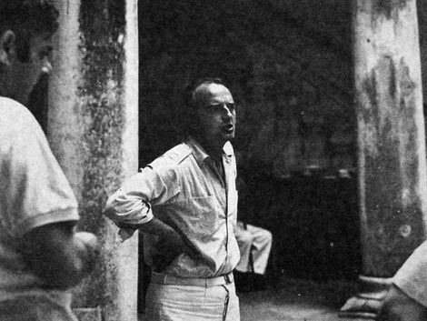 Kosta Spaić na probama predstave Allons enfants! Iva Vojnovića, Knežev dvor, Dubrovačke ljetne igra, 1971.