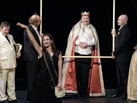 Slovensko narodno gledališče Drama Ljubljana: Kralj Ubu (po motivima Kralja Ubua Alfreda Jarrya, sabrana djela ansambla Ubu), red. Jernej Lorenci