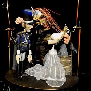 Kuklen teatar Sianie (Lutkarsko kazalište Iskrica), Sofija, Bugarska. Kresivo (prema bajci Hansa Christiana Andersena), red. Jivko Jouranov