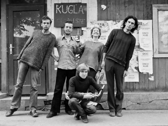 Članovi Kugla glumišta (Savska 25, Zagreb), Zlatko Burić, Zoran Šilović, Dunja Koprolčec-Burić, Damir Bartol-Indoš i Jura Novoselić, 1980.