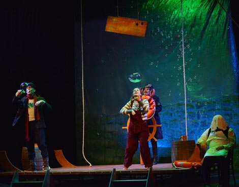 Gradsko kazalište Marina Držića, Dubrovnik: Olja Savičević Ivančević, Legenda o beskrajnom moru, red. Ivan Plazibat 