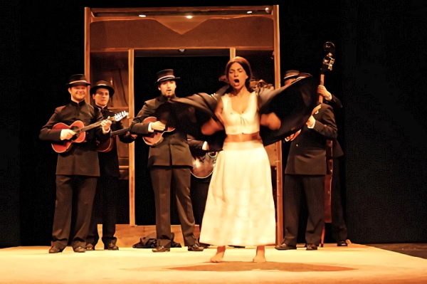 HNK u Osijeku: Josip Kozarac - Ivana Šojat-Kuči, <em>Lipa si, Teno!</em>, red. Robert Raponja, 2010. 