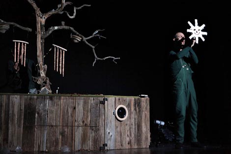 Dječje kazalište Dubrava, Zagreb, i Gledališče Glej, Ljubljana: Luda šuma (prema motivima basni Sergeja Kozlova), red. Peter Kus