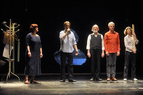 Teatar 2000, Zagreb: Vilim Matula (prema pjesničkoj zbirci Vertigo Branka Maleša), Maleš, Maleš, redatelj Vilim Matula