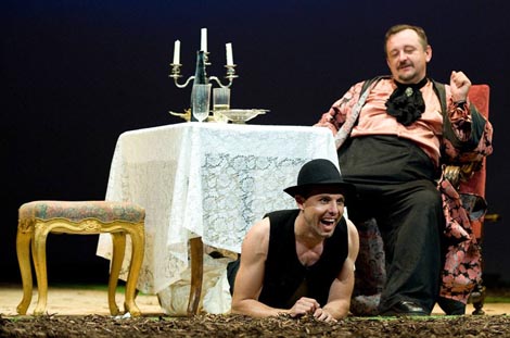 Hrvatsko narodno kazalište u Varaždinu: nepoznati autor, Mislibolesnik ili Hipohondrijakuš i Marc Antoine Charpentier, Le malade imaginaire, red. Ozren Prohić, dir. Saša Britvić