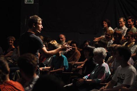 Istarsko narodno kazalište – Gradsko kazalište Pula: Dario Fo, Mistero Buffo, red. Valter Roša