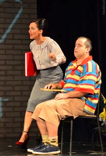 Gradsko kazalište Žar ptica, Zagreb: Sanja Pilić, Mrvice iz dnevnog boravka, red. Franka Perković