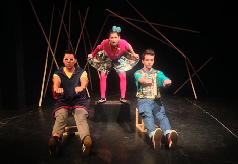 Kazalište Mala scena, Zagreb, u suradnji s Umjetničkim kolektivom Skroz, Zagreb: Kristina Gavran: Ne, ti ne! Ili o drukčijatosti, red. Nora Krstulović