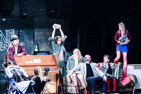 Zagrebačko kazalište mladih: Ivan Vidić, Noćni život, red. Paolo Magelli