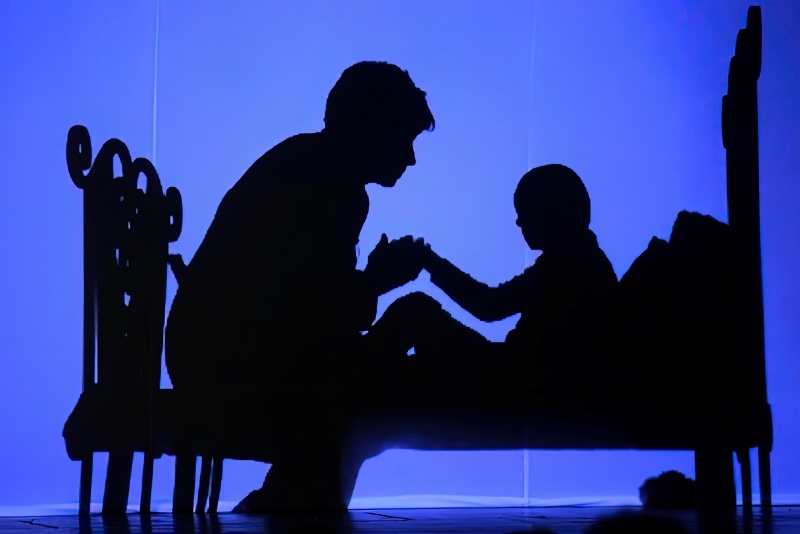 Kazališna družina Mare: Éric-Emmanuel Schmitt, <em>Oskar i gospođa u ružičastom</em>, red. Marija Sekelez