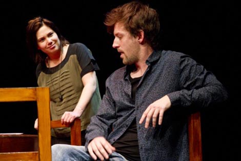 Teatar Exit, Zagreb, Kazalište Planet Art, Zagreb: Nina Raine, Plemena, red. Slavica Knežević