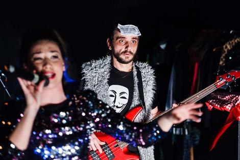 Umjetnička organizacija Skroz, Zagreb, Zagrebačko kazalište mladih, HDS ZAMP: Maja Sviben, Nora Krstulović, Vedran Peternel, Priroda i društvo, red. Nora Krstulović