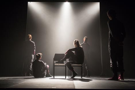 Kufer i Teatar &TD, Zagreb: Projekt višegodišnjeg nasada jabuka, autori Privremeni kolektiv radnika u kulturi (PKRK)