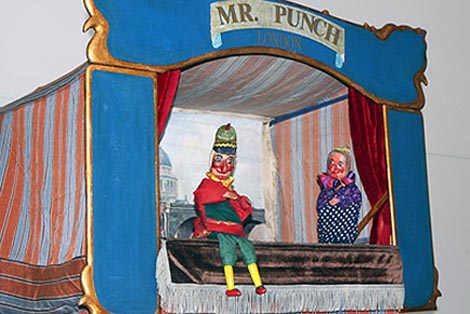 Punch i Judy, izvodi Konrad Fredericks